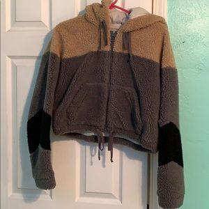 Cute hollister zip up sherpa jacket!!!
